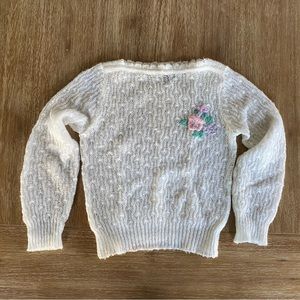 Vintage Gitano Women’s White Embroidered Yarn Flower Pointelle Pullover Sweater